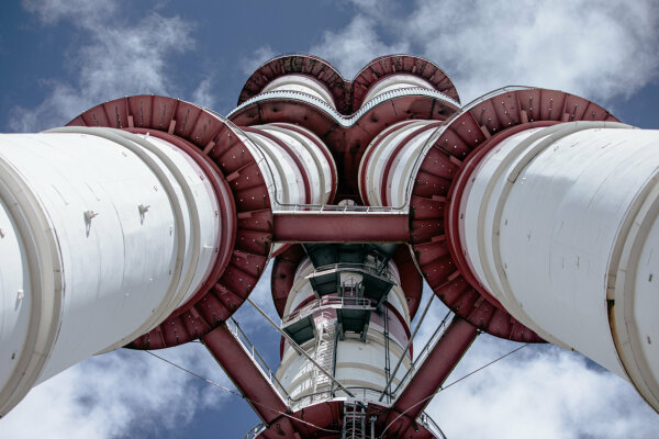 Ignalina Nuclear Plant Speeds Up Work: Iconic Chimneys to Be Dismantled by 2034